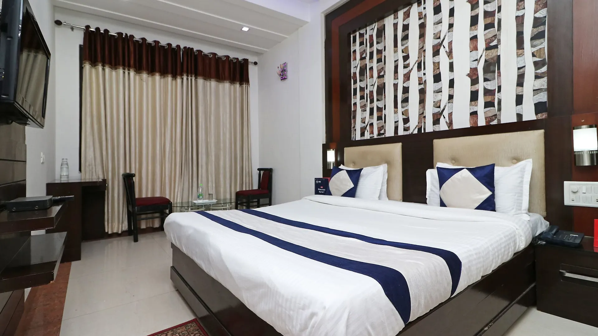 Oyo 9974 Hotel Taj Prince Agra