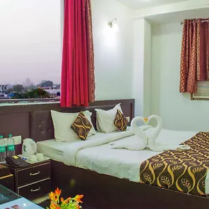 Hotel Taj Galaxy